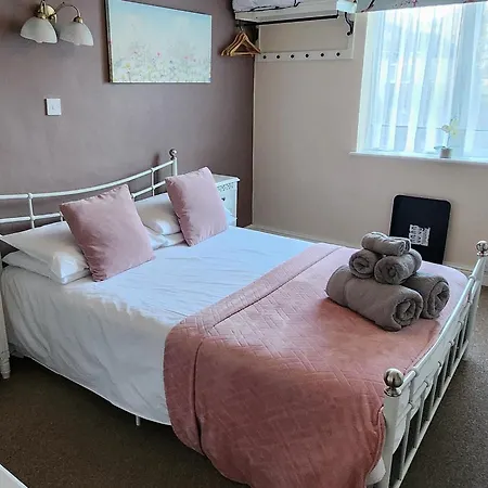 Ferndene 4*