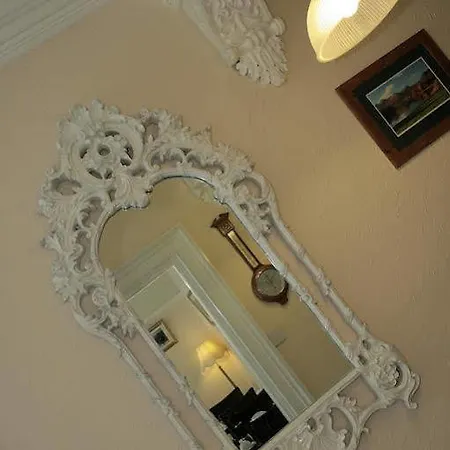 Ferndene